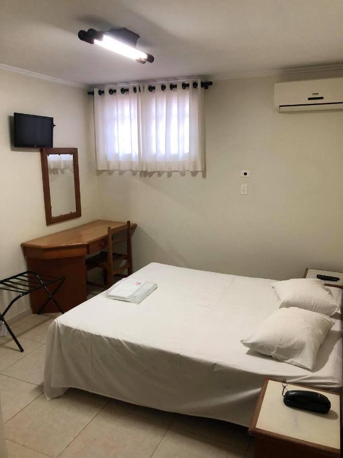 Regio Plaza Hotel Ourinhos Bagian luar foto