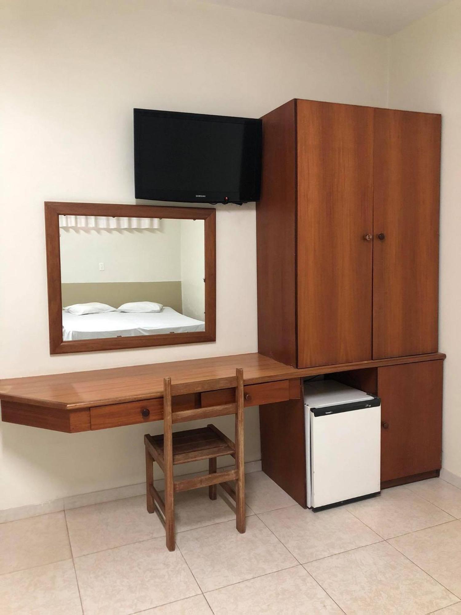 Regio Plaza Hotel Ourinhos Bagian luar foto