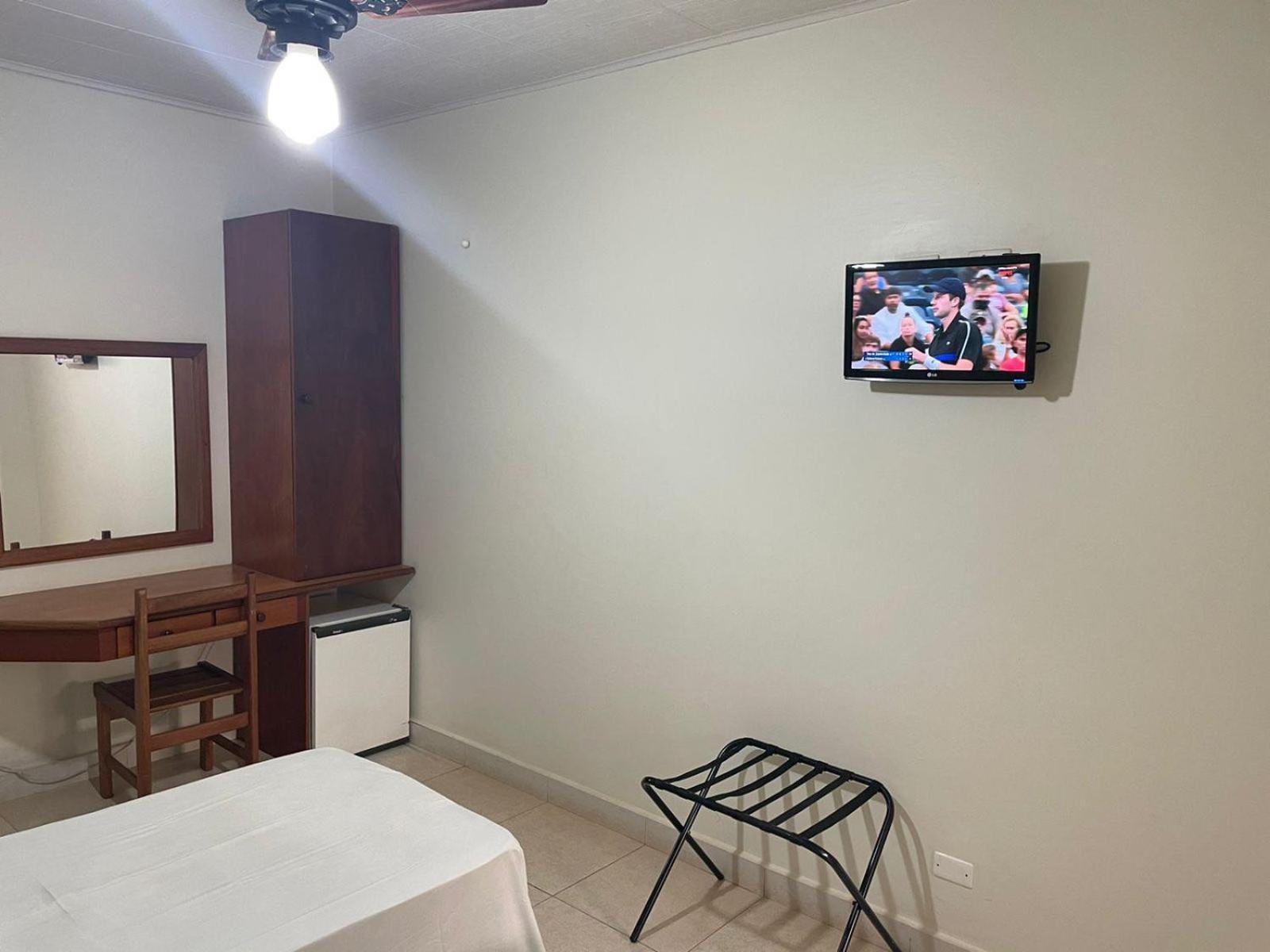 Regio Plaza Hotel Ourinhos Bagian luar foto